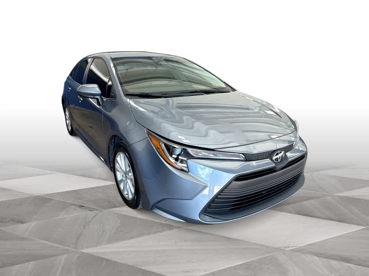2024 Toyota Corolla LE 2