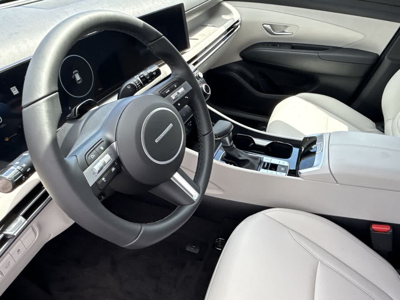 Thumbnail: 2025 Hyundai Tucson - 13