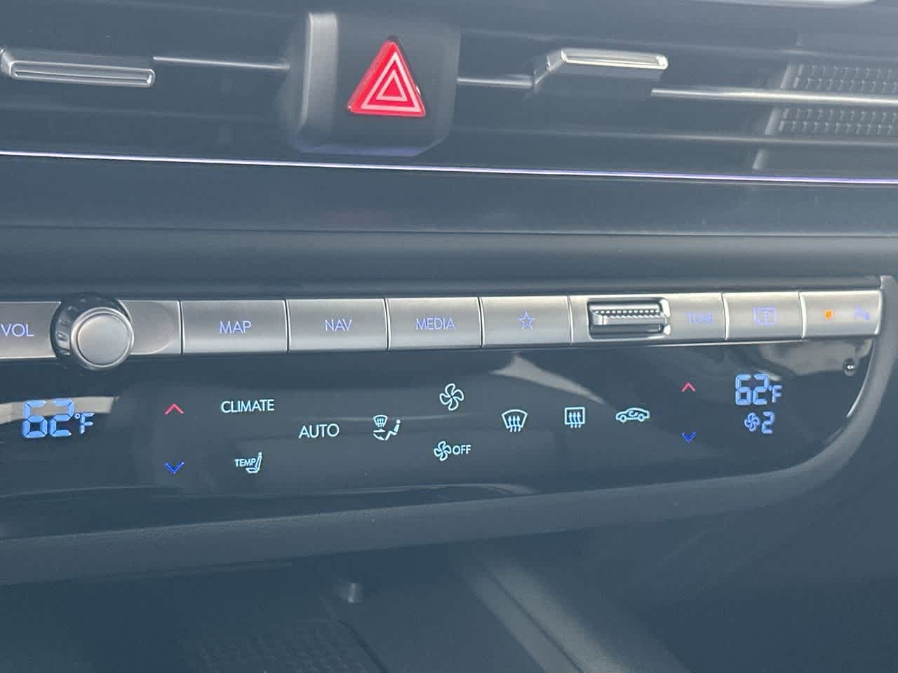 Thumbnail: 2025 Hyundai Ioniq 6 - 20