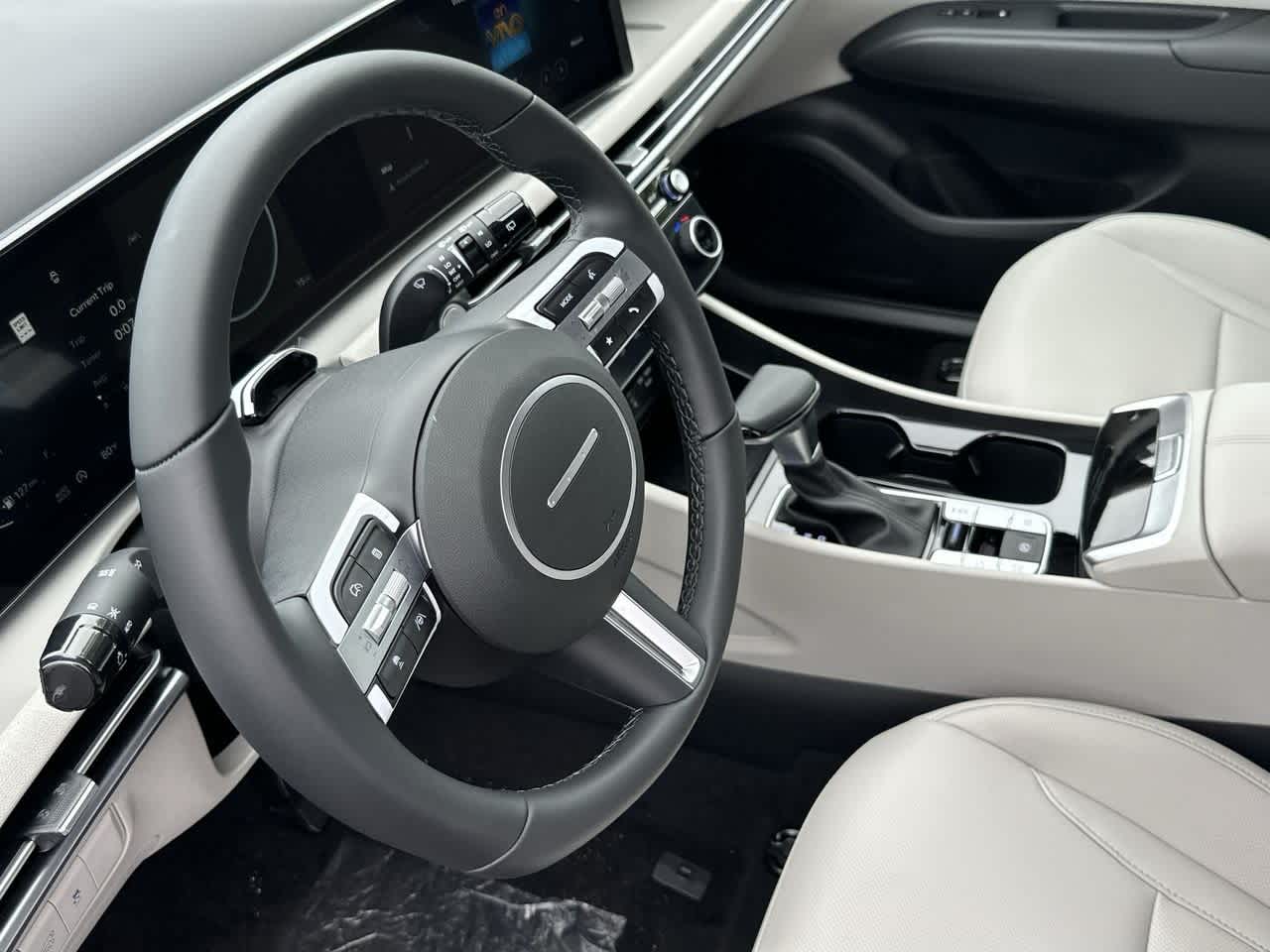 Thumbnail: 2025 Hyundai Tucson - 13