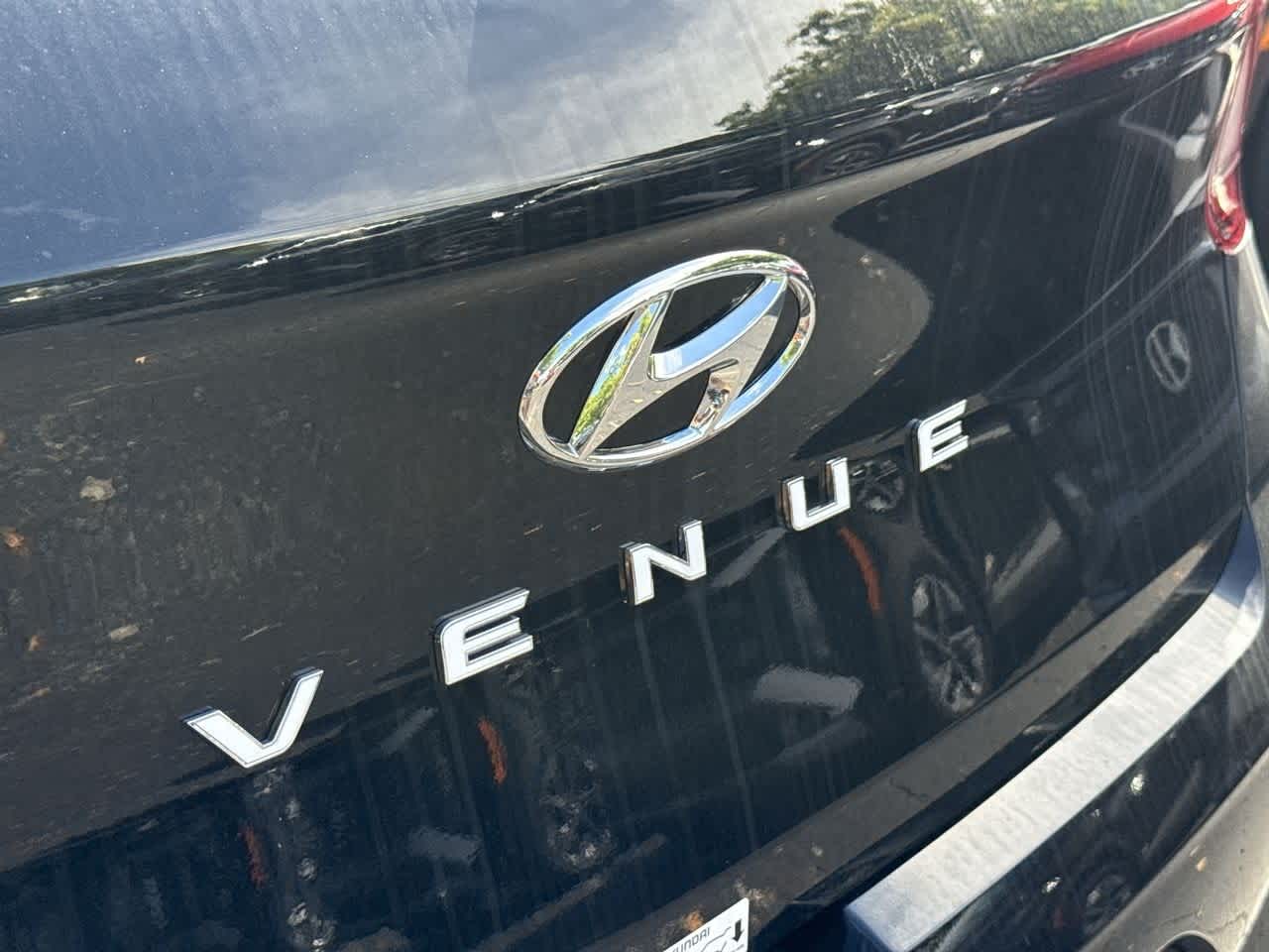 Thumbnail: 2025 Hyundai Venue - 10