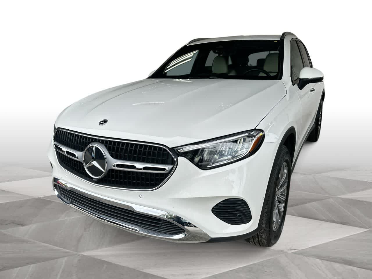 Thumbnail: 2026 Mercedes-Benz GLC - 1