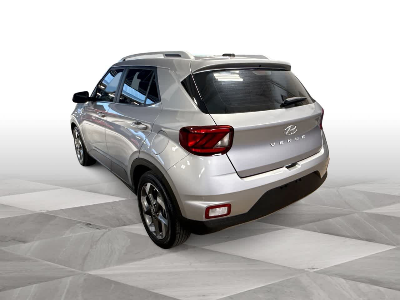 Thumbnail: 2024 Hyundai Venue - 6