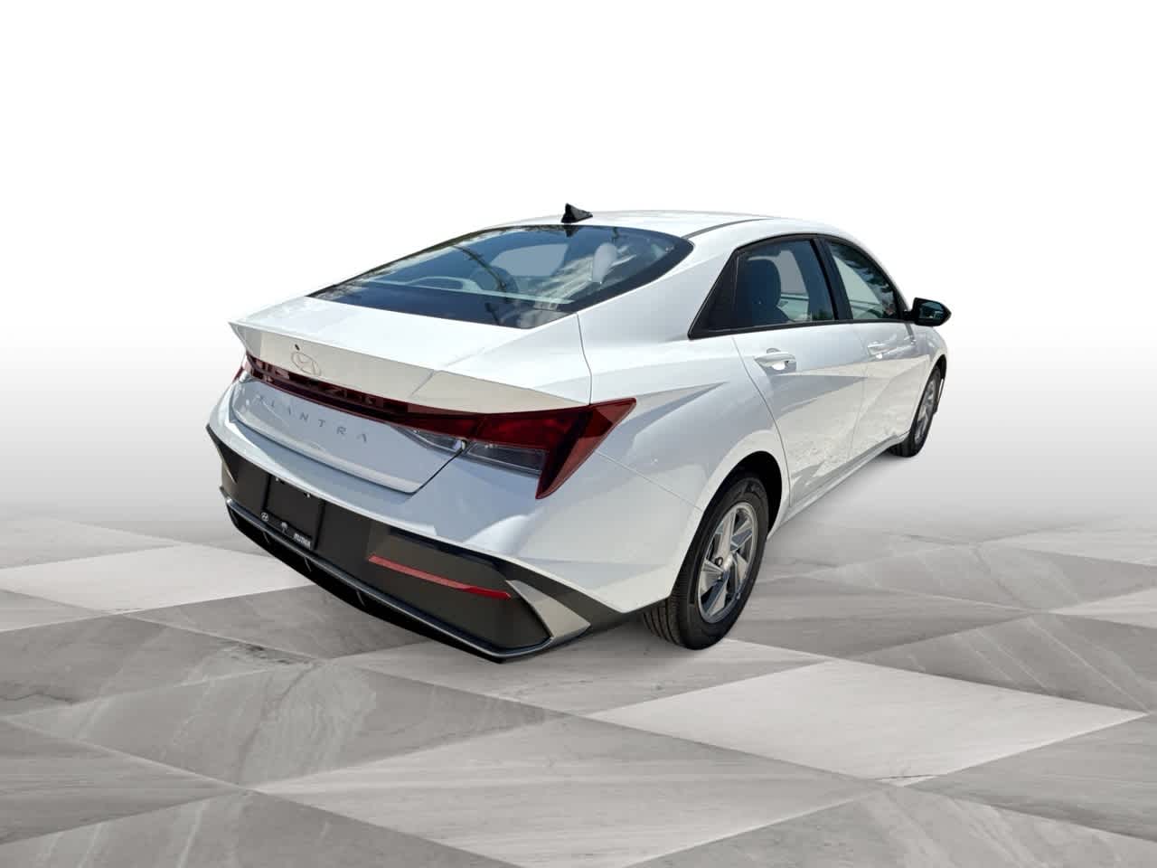 Thumbnail: 2025 Hyundai Elantra - 8