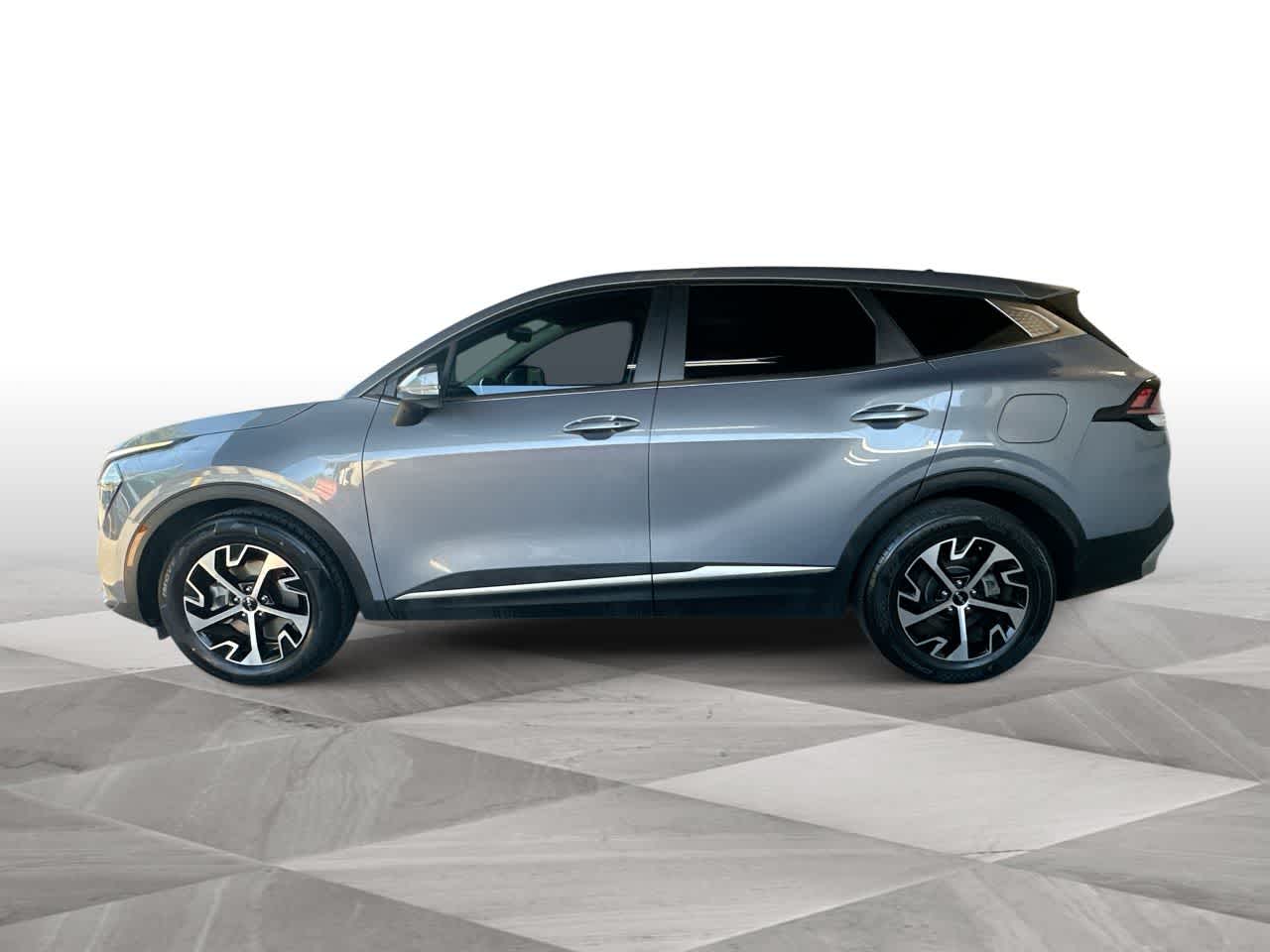 Thumbnail: 2023 Kia Sportage - 5