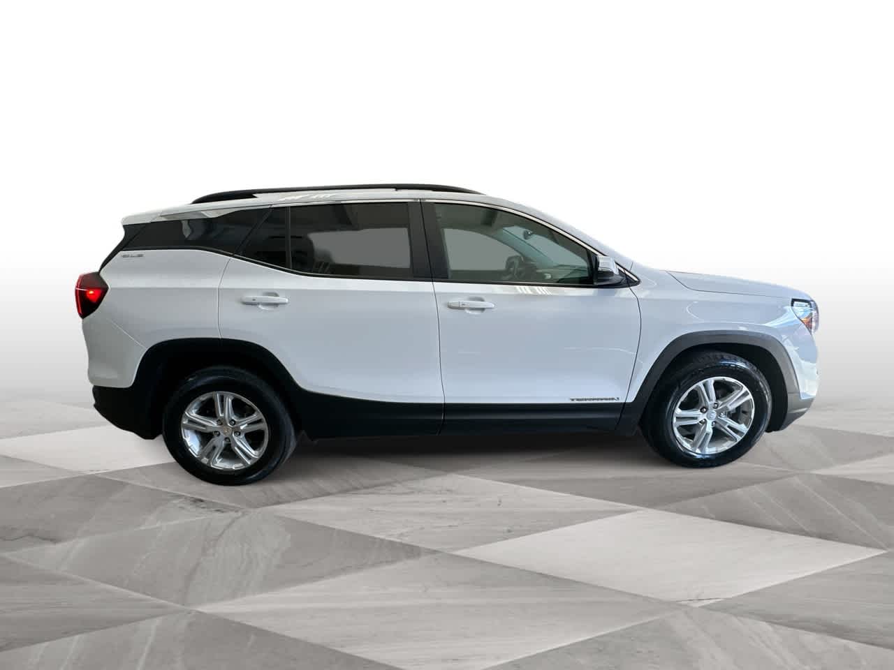 Thumbnail: 2022 GMC Terrain - 9