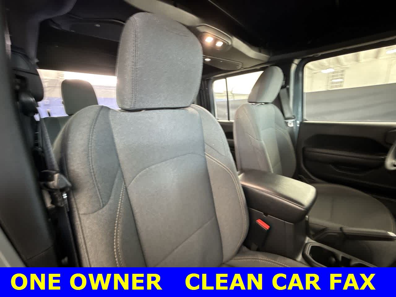 Thumbnail: 2024 Jeep Gladiator - 27