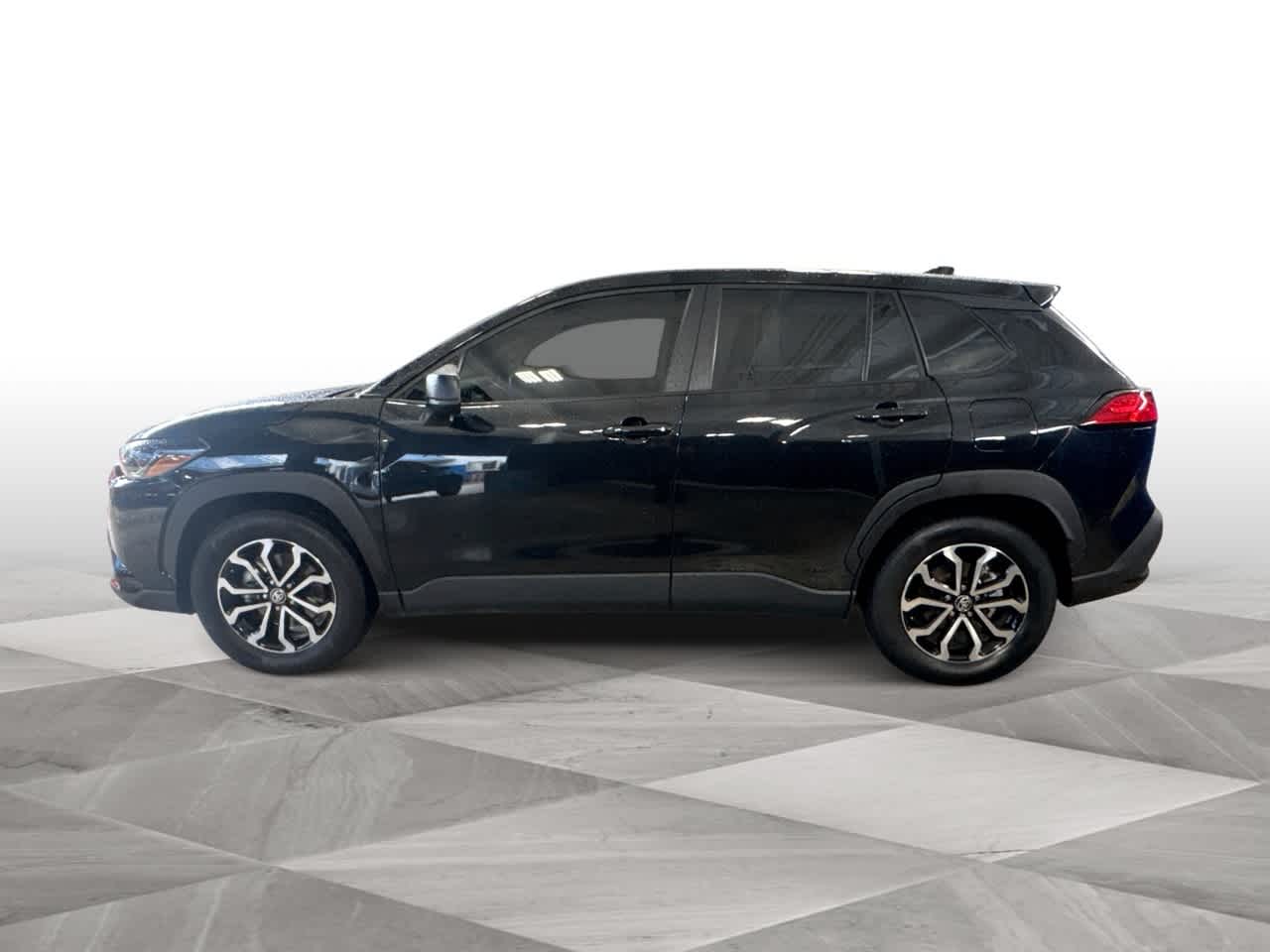 Thumbnail: 2024 Toyota Corolla Cross - 5