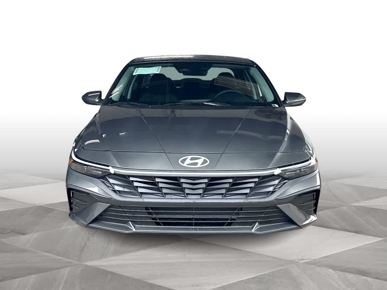Thumbnail: 2026 Hyundai Elantra - 3