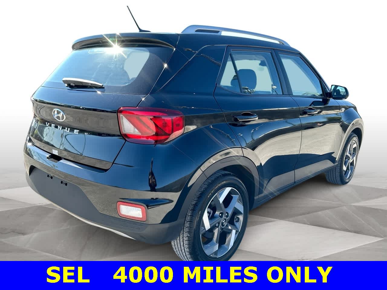 Thumbnail: 2025 Hyundai Venue - 8