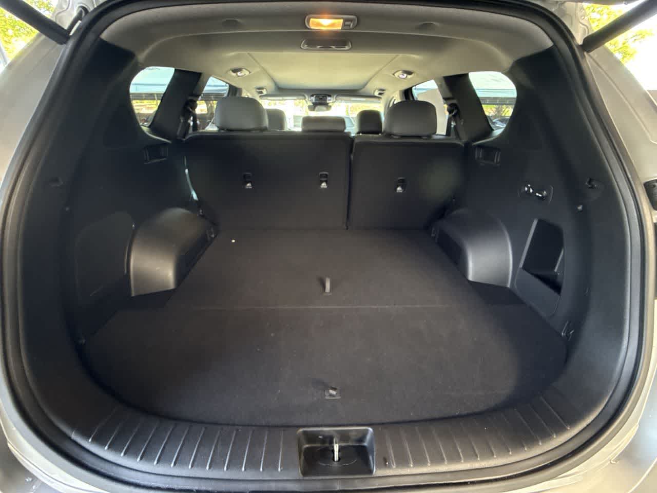 Thumbnail: 2023 Hyundai Santa Fe - 25