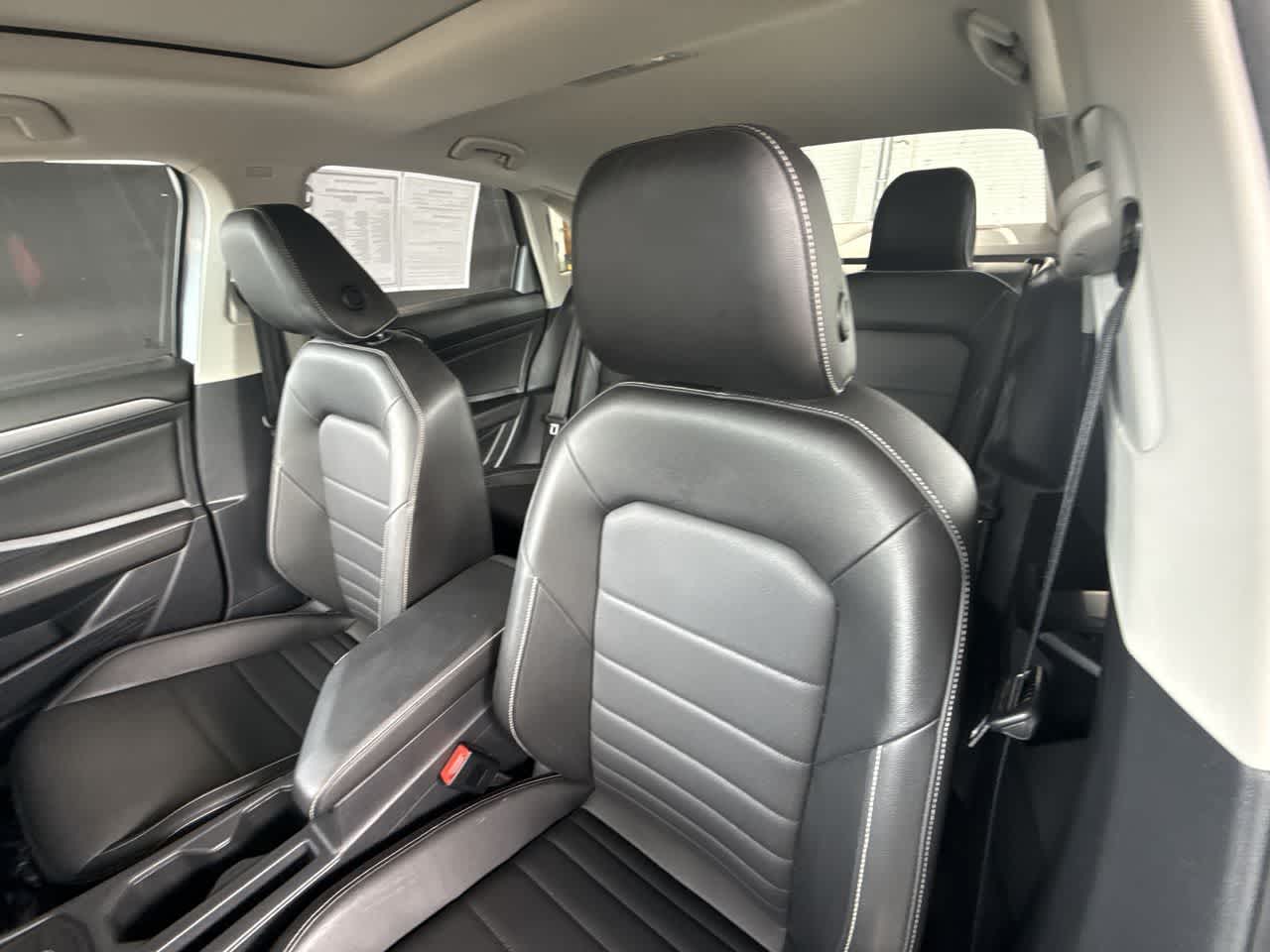 Thumbnail: 2022 Volkswagen Jetta - 14