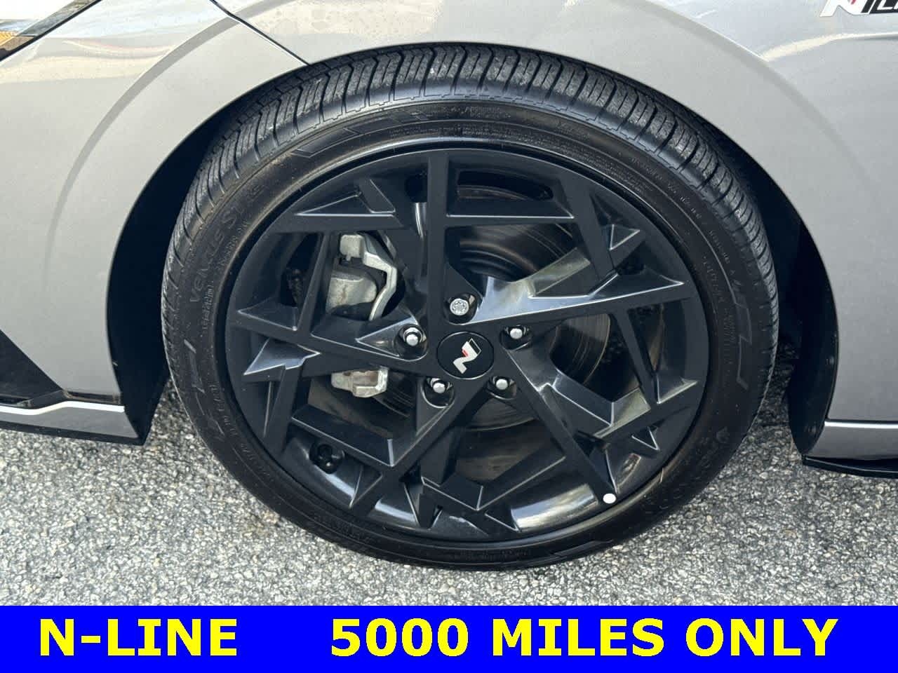 Thumbnail: 2024 Hyundai Elantra - 11