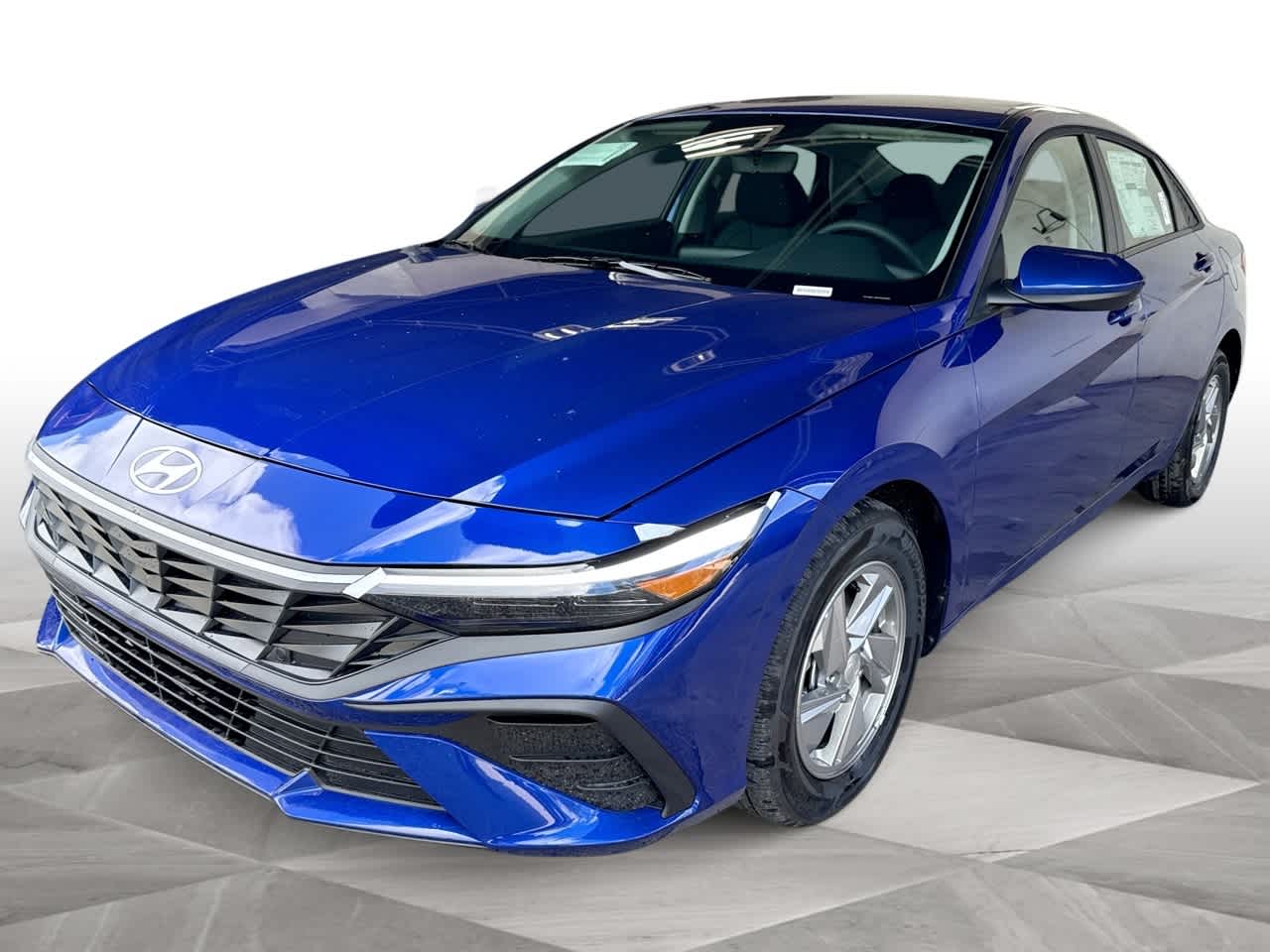 Thumbnail: 2025 Hyundai Elantra - 4