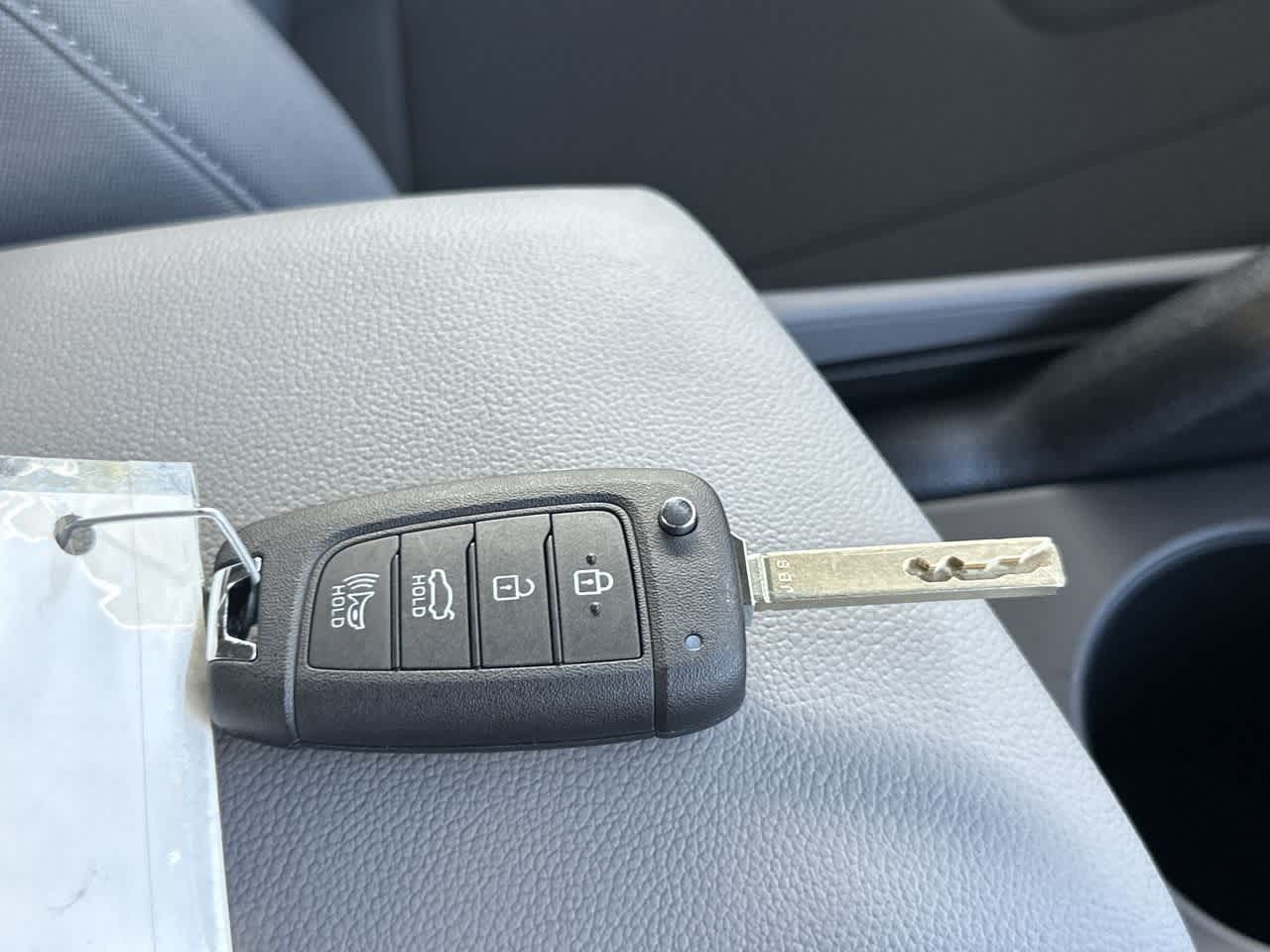 Thumbnail: 2025 Hyundai Elantra - 28