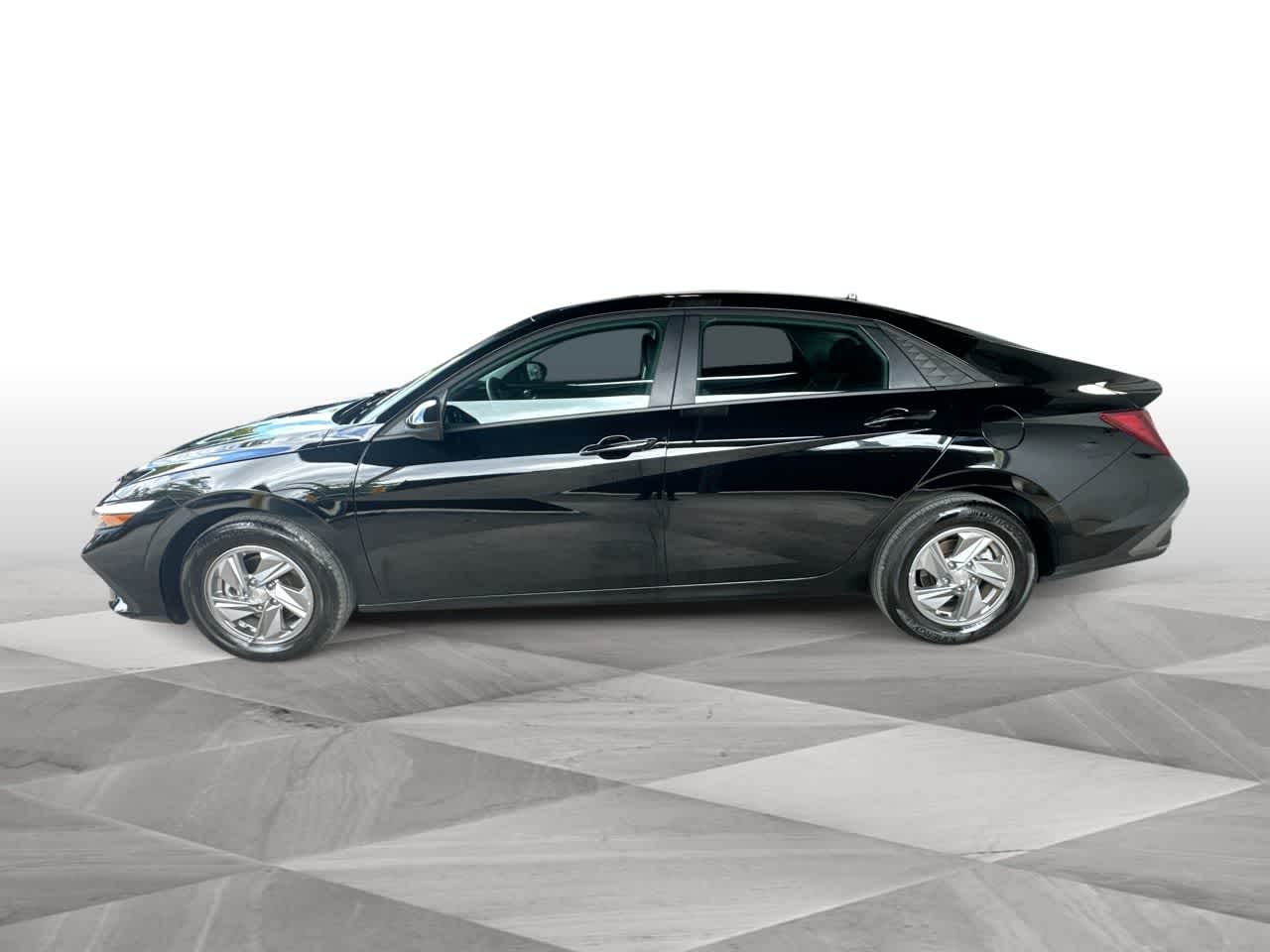 Thumbnail: 2026 Hyundai Elantra - 5