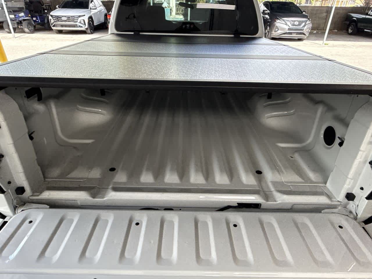 Thumbnail: 2024 Nissan Frontier - 25