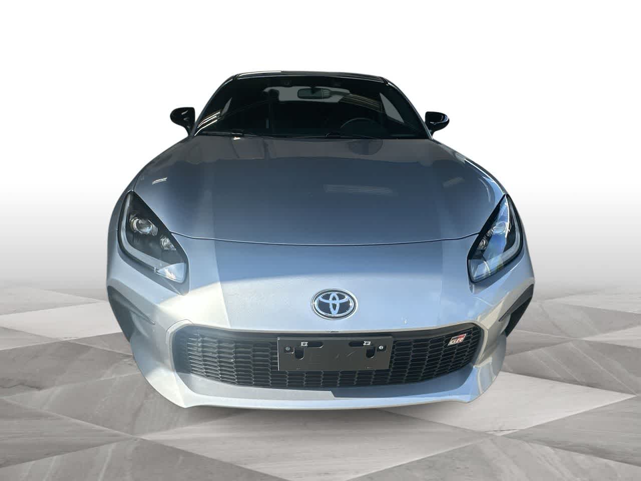 Thumbnail: 2025 Toyota GR86 - 3