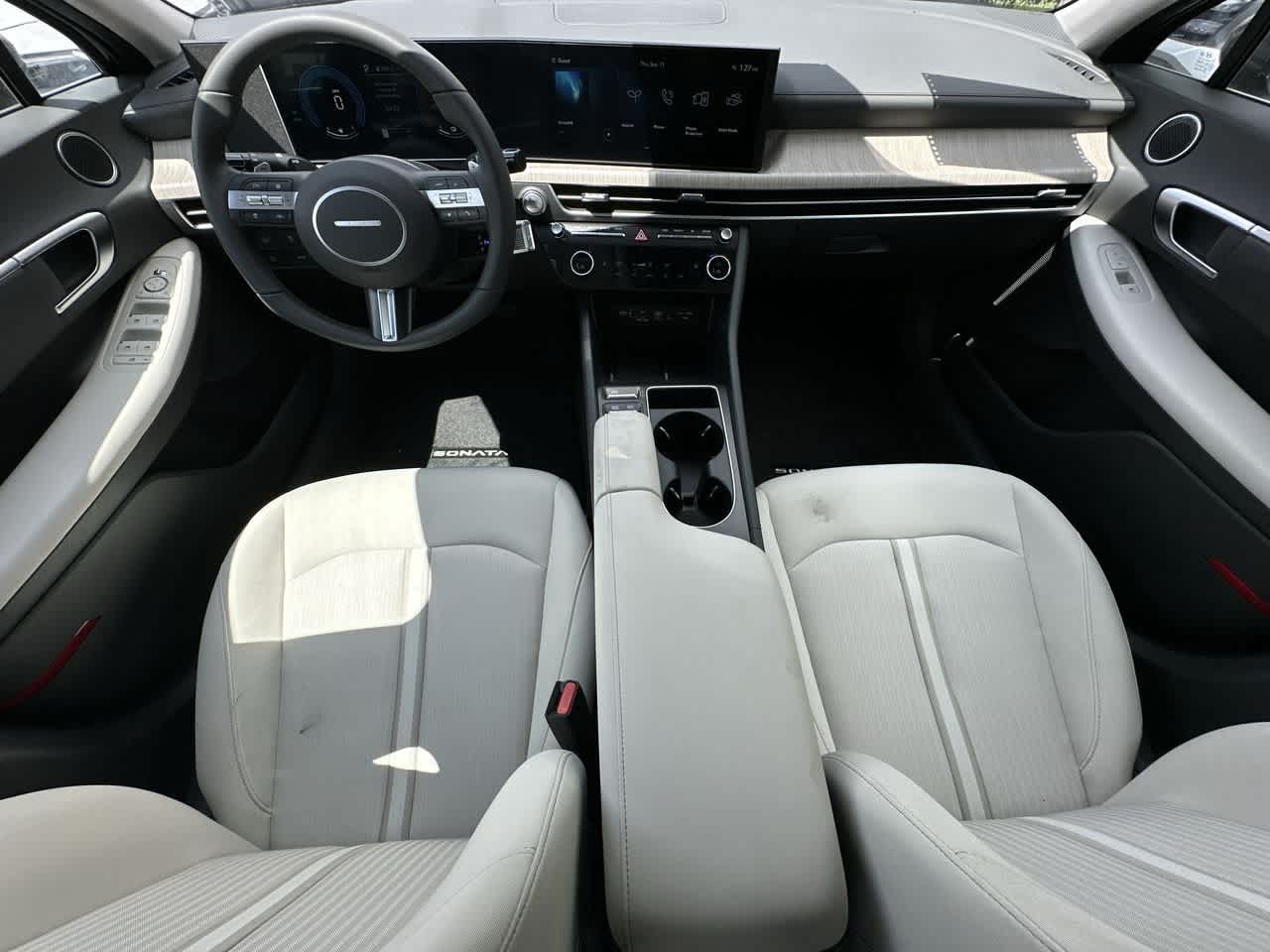 Thumbnail: 2025 Hyundai Sonata - 24