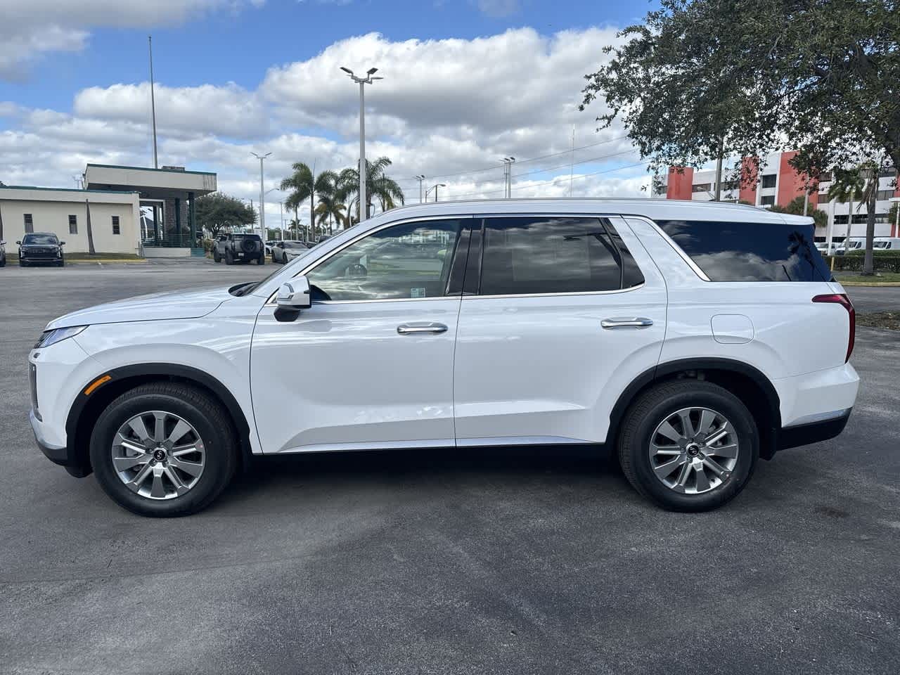 2025 Hyundai Palisade SEL 16