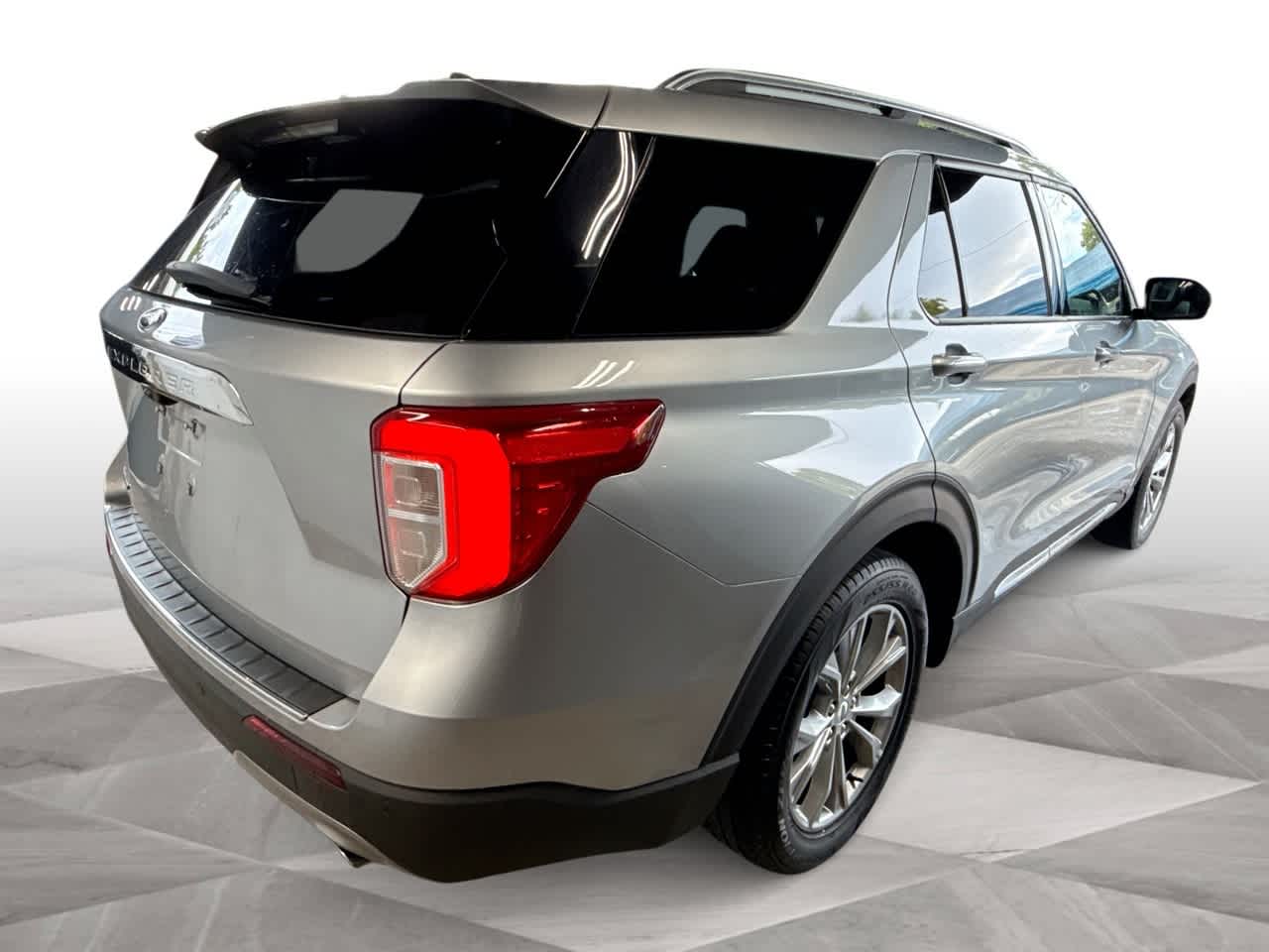 Thumbnail: 2023 Ford Explorer - 8