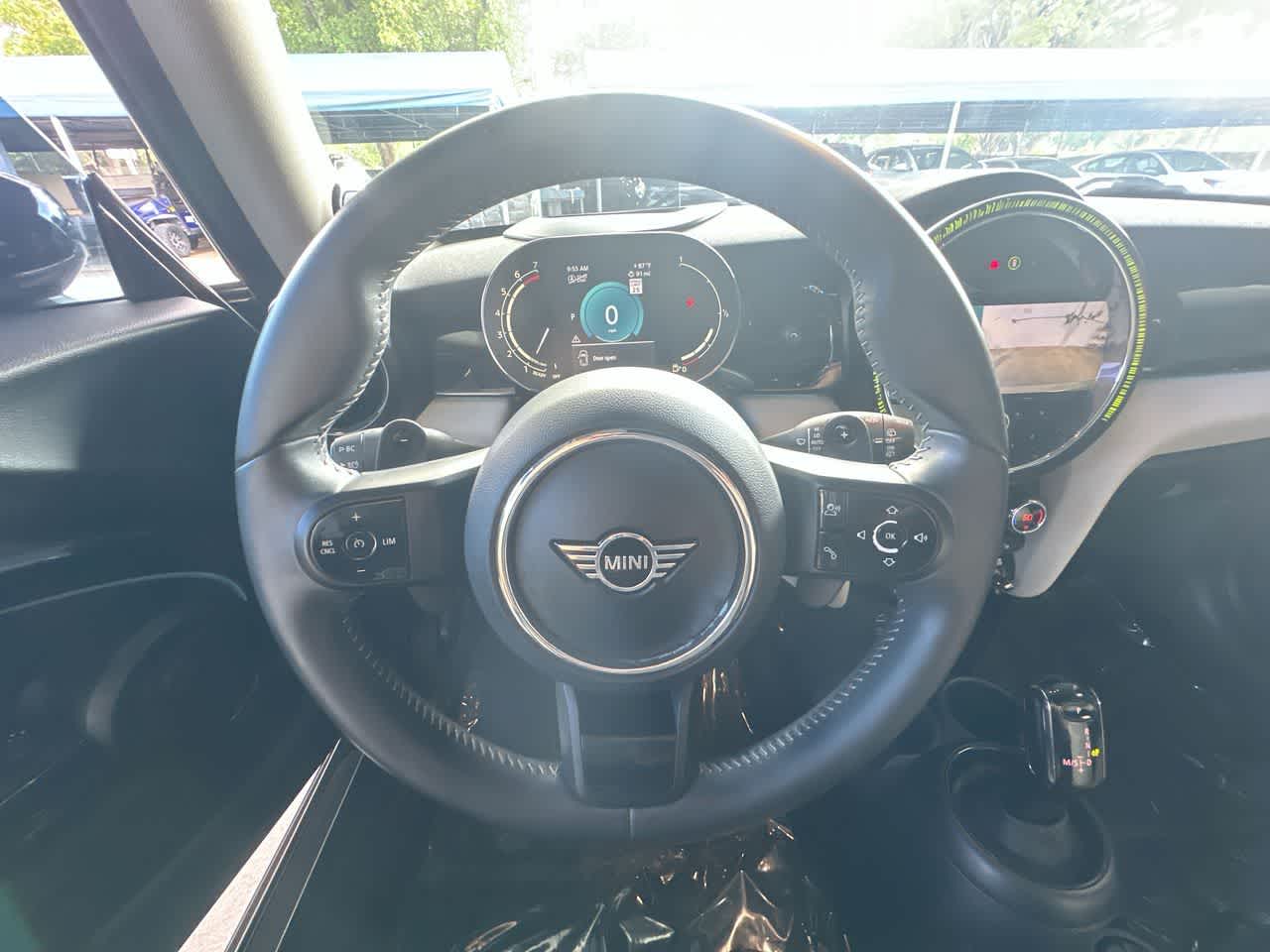 Thumbnail: 2023 MINI Cooper Hardtop - 15