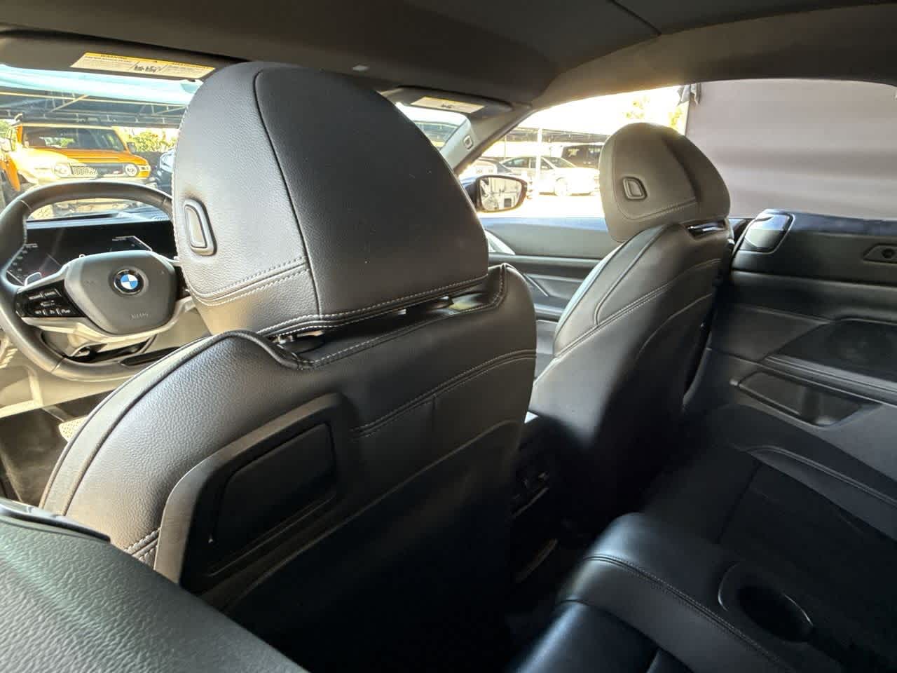 Thumbnail: 2025 BMW 4 Series - 23