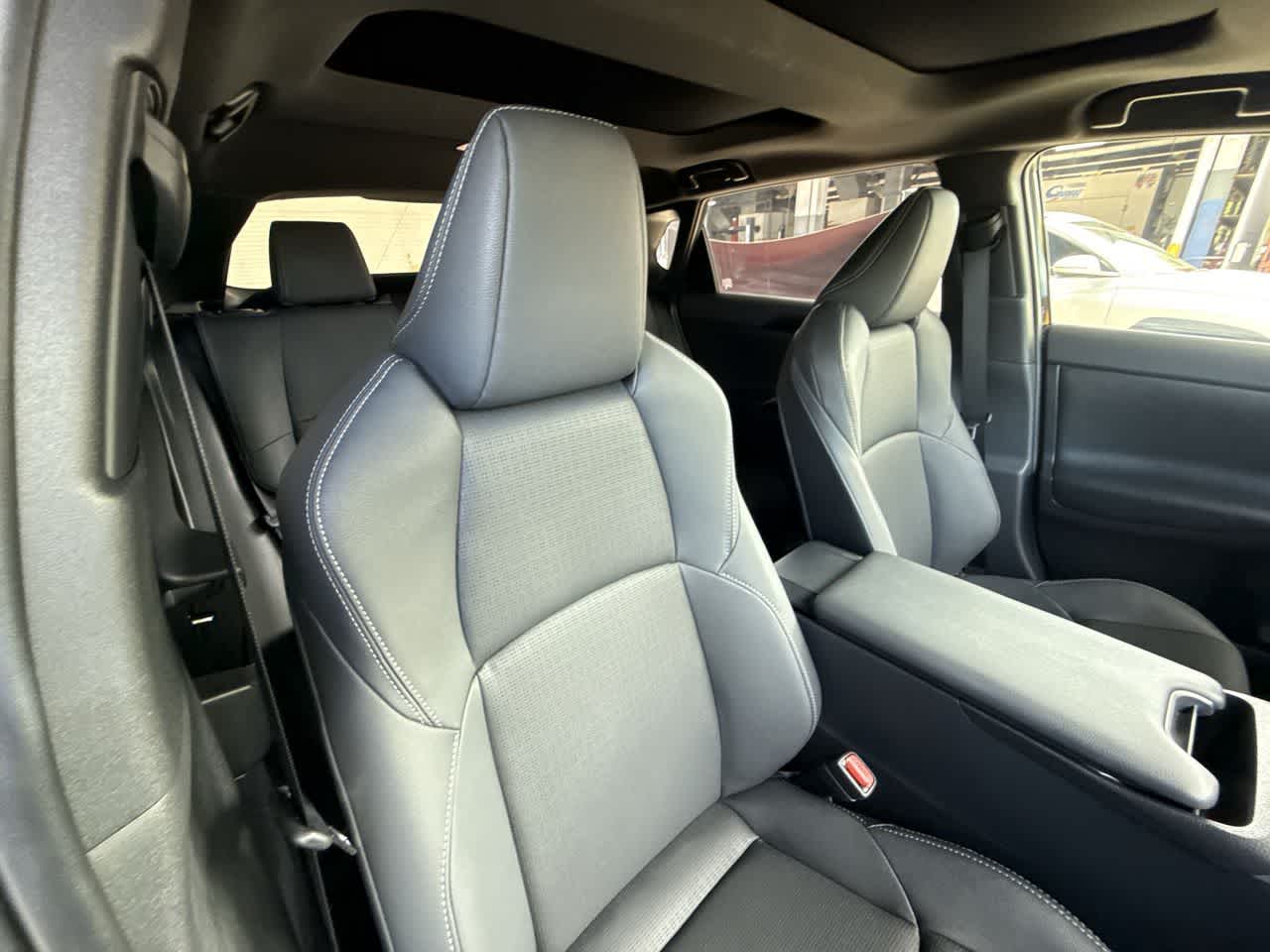 Thumbnail: 2025 Subaru Solterra - 27