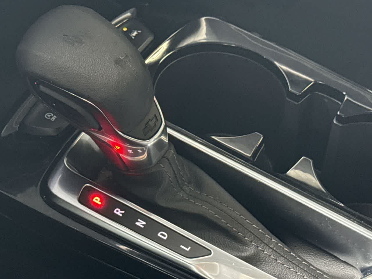 Thumbnail: 2025 Chevrolet Trax - 21