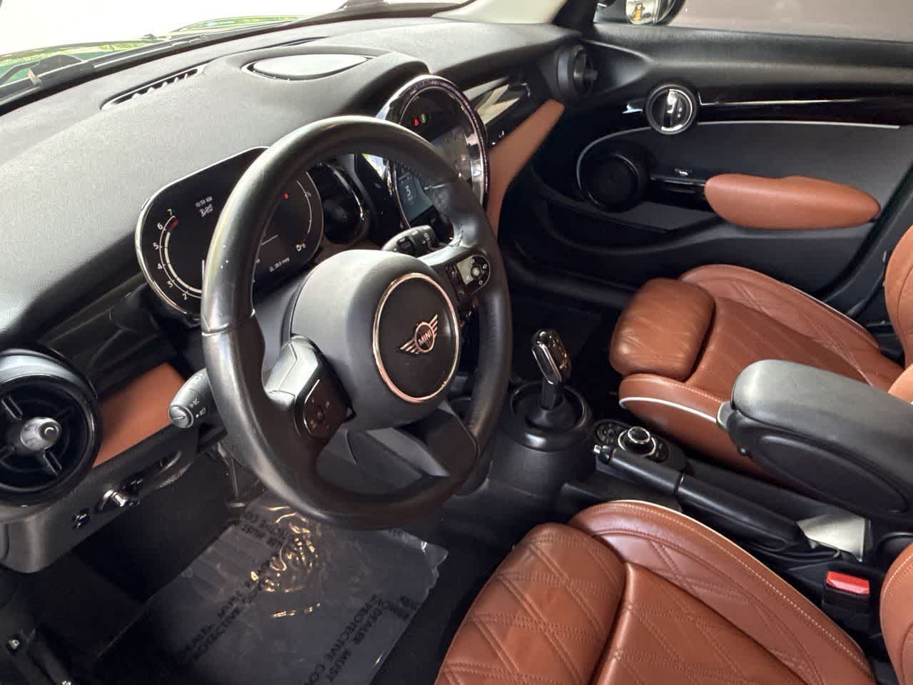 Thumbnail: 2023 MINI Cooper Hardtop - 13