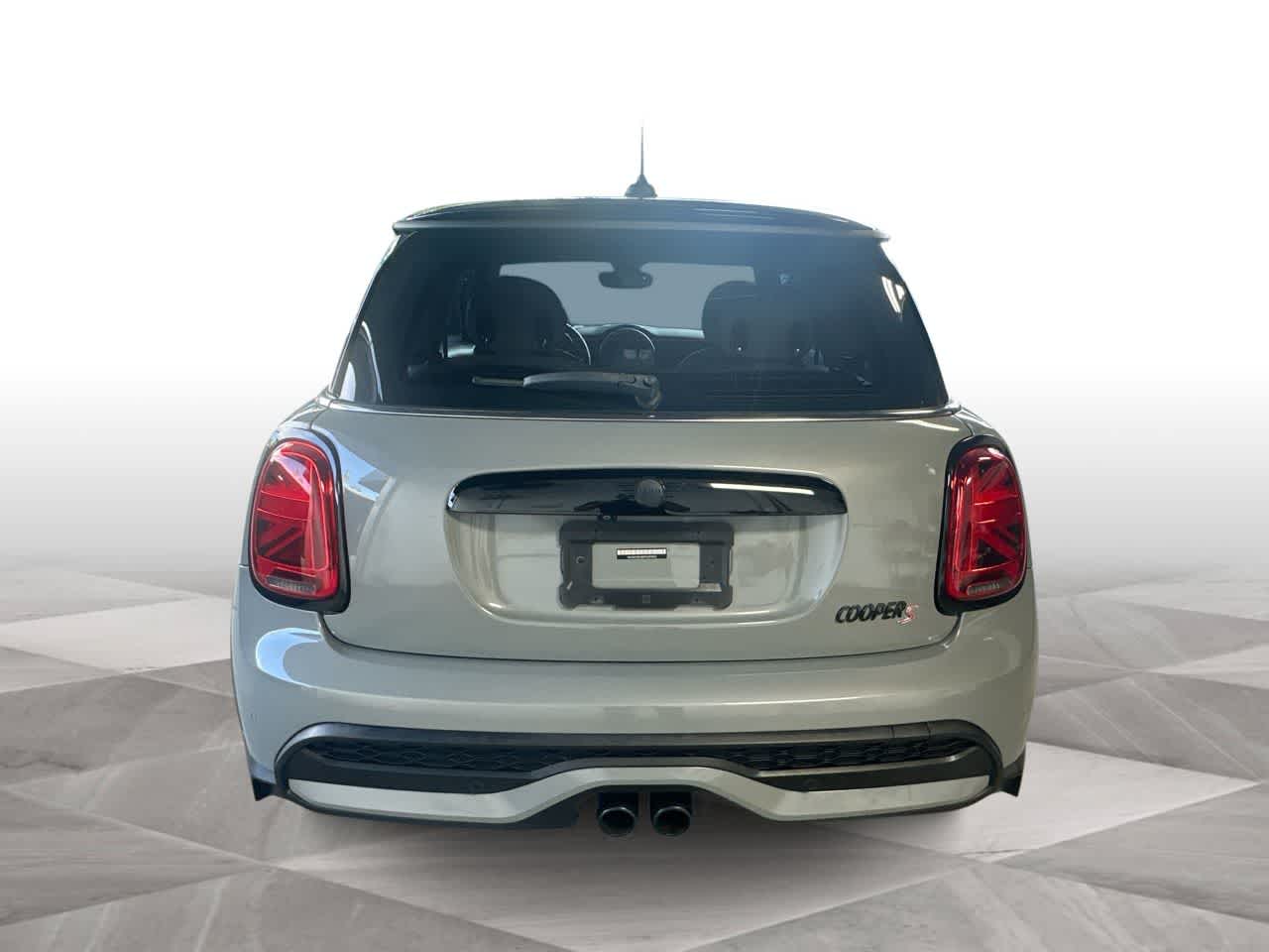 Thumbnail: 2023 MINI Cooper Hardtop - 7