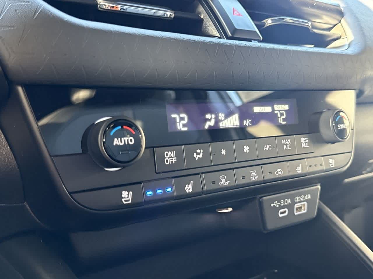 Thumbnail: 2026 Subaru Outback - 20