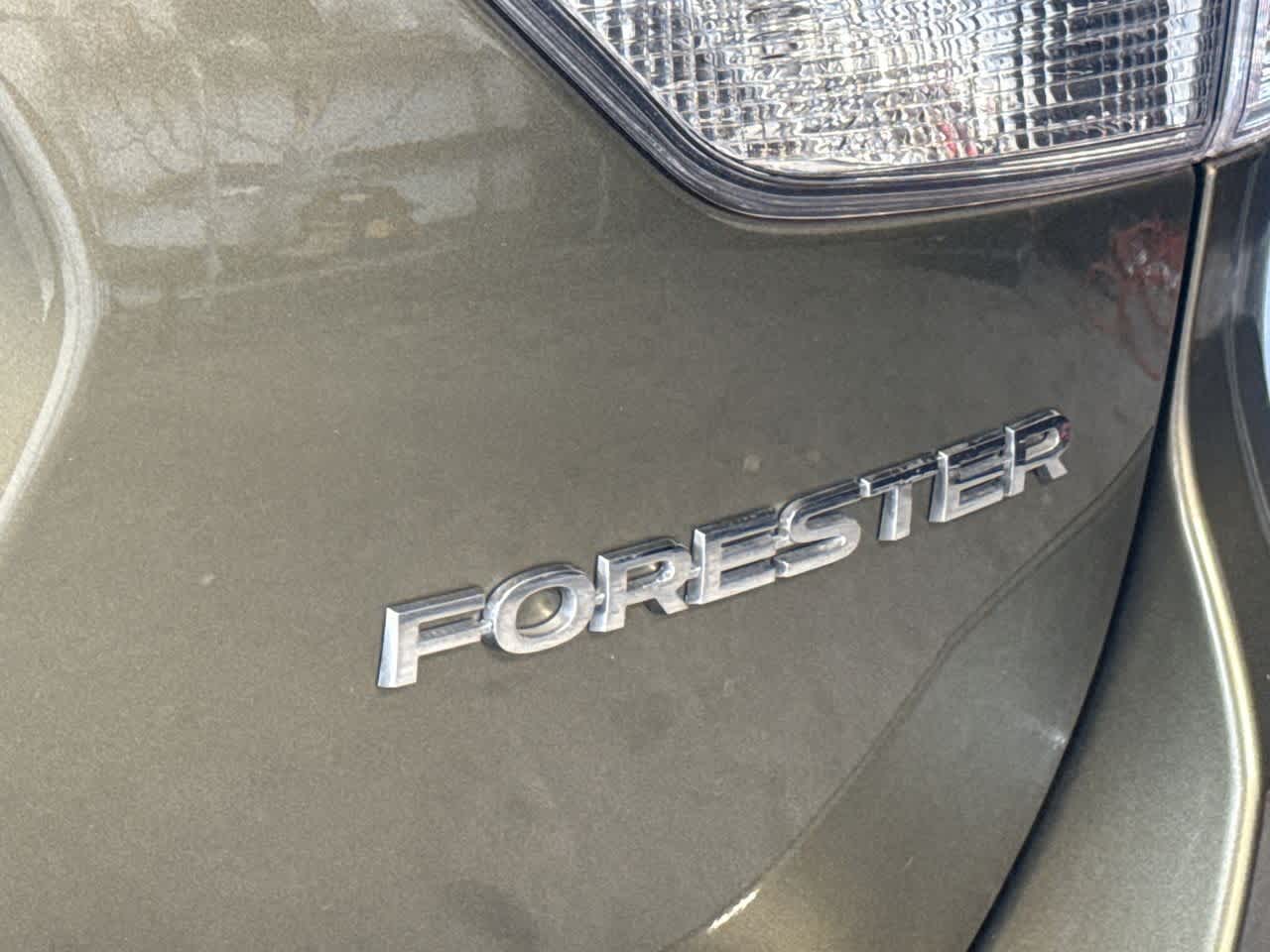 Thumbnail: 2022 Subaru Forester - 10