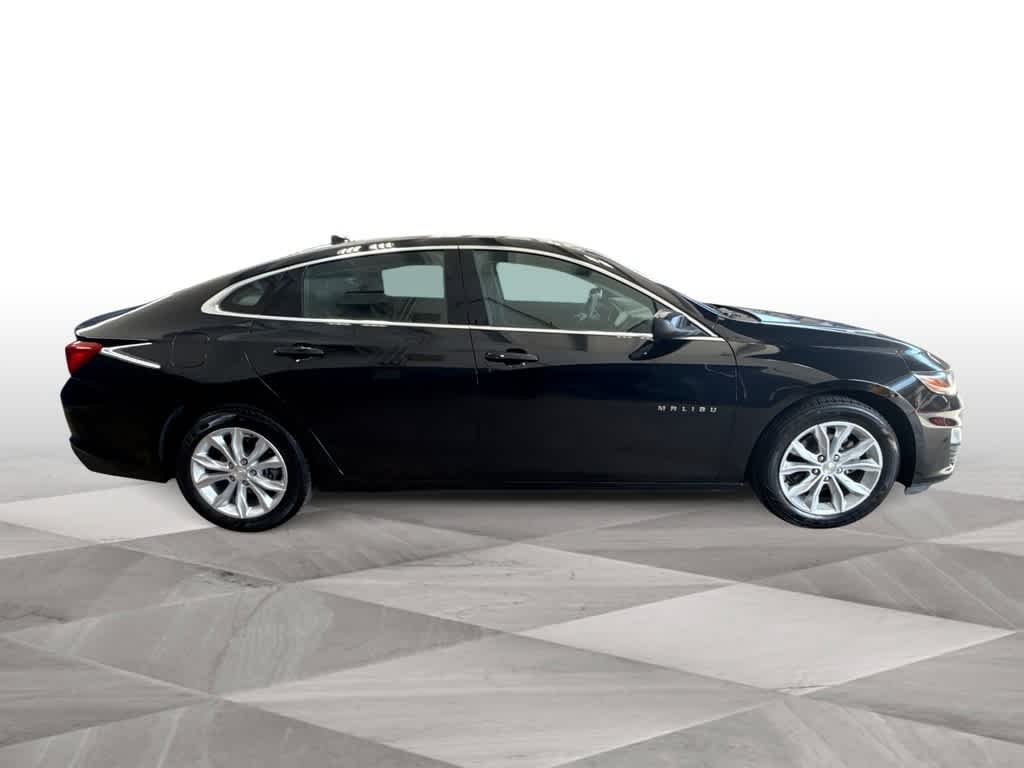 Thumbnail: 2024 Chevrolet Malibu - 8
