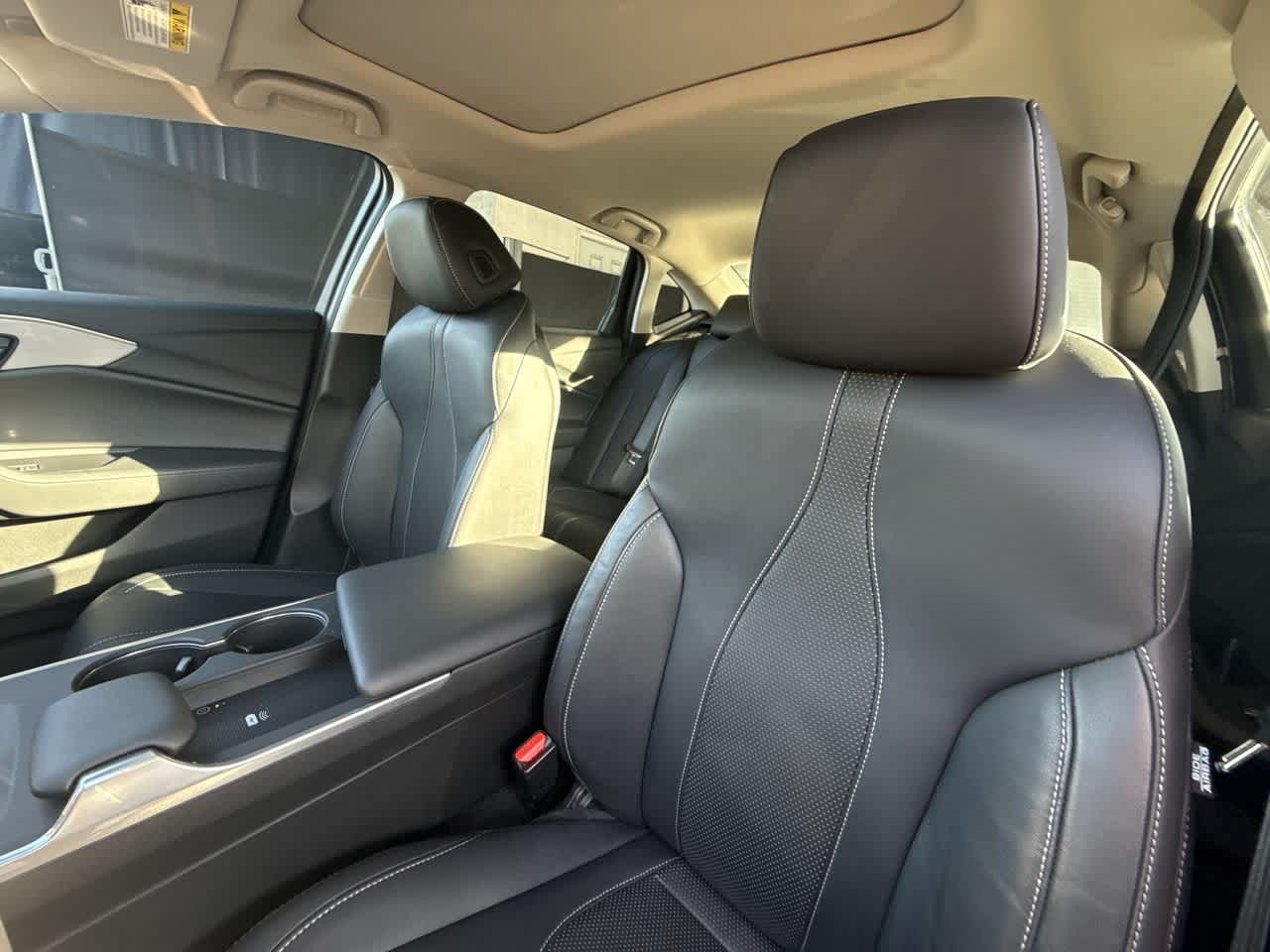 Thumbnail: 2025 Acura TLX - 14