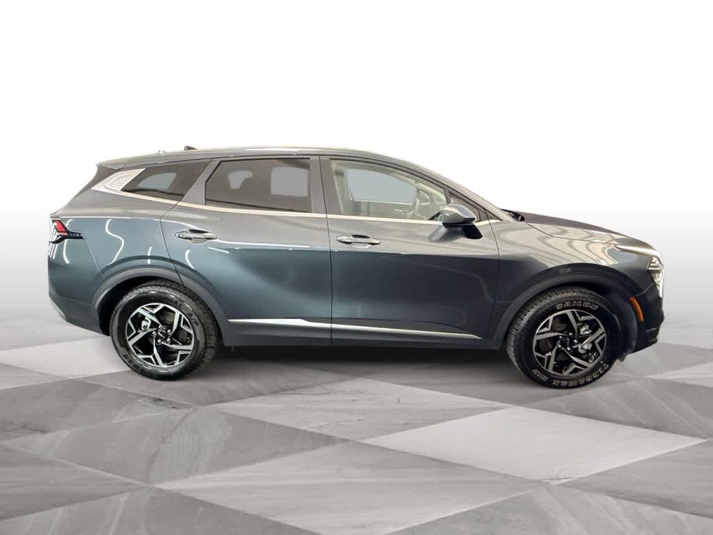 Thumbnail: 2024 Kia Sportage - 9