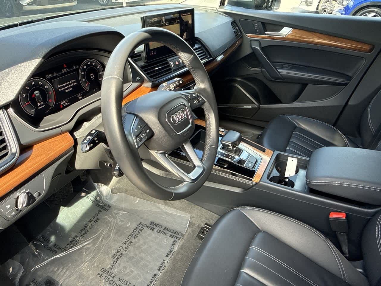 Thumbnail: 2023 Audi Q5 - 13