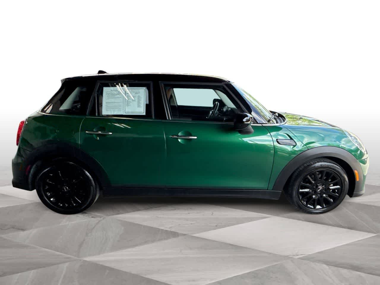Thumbnail: 2023 MINI Cooper Hardtop - 9