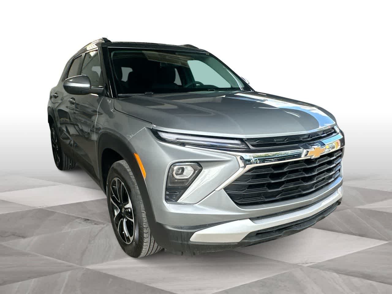 Thumbnail: 2025 Chevrolet TrailBlazer - 2