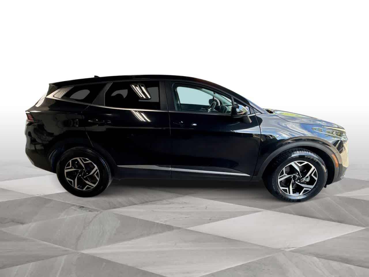 Thumbnail: 2024 Kia Sportage - 9