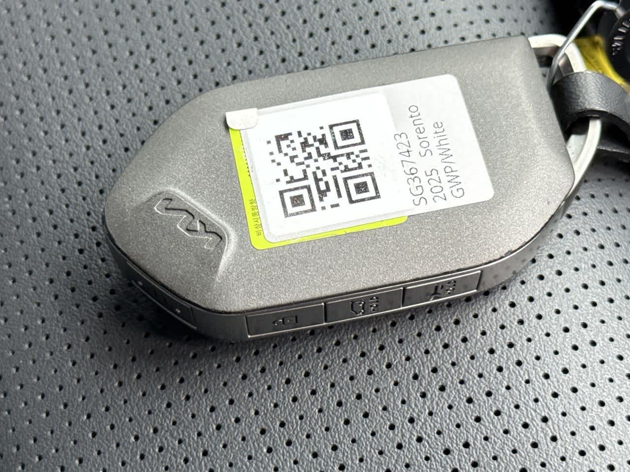 Thumbnail: 2025 Kia Sorento - 28