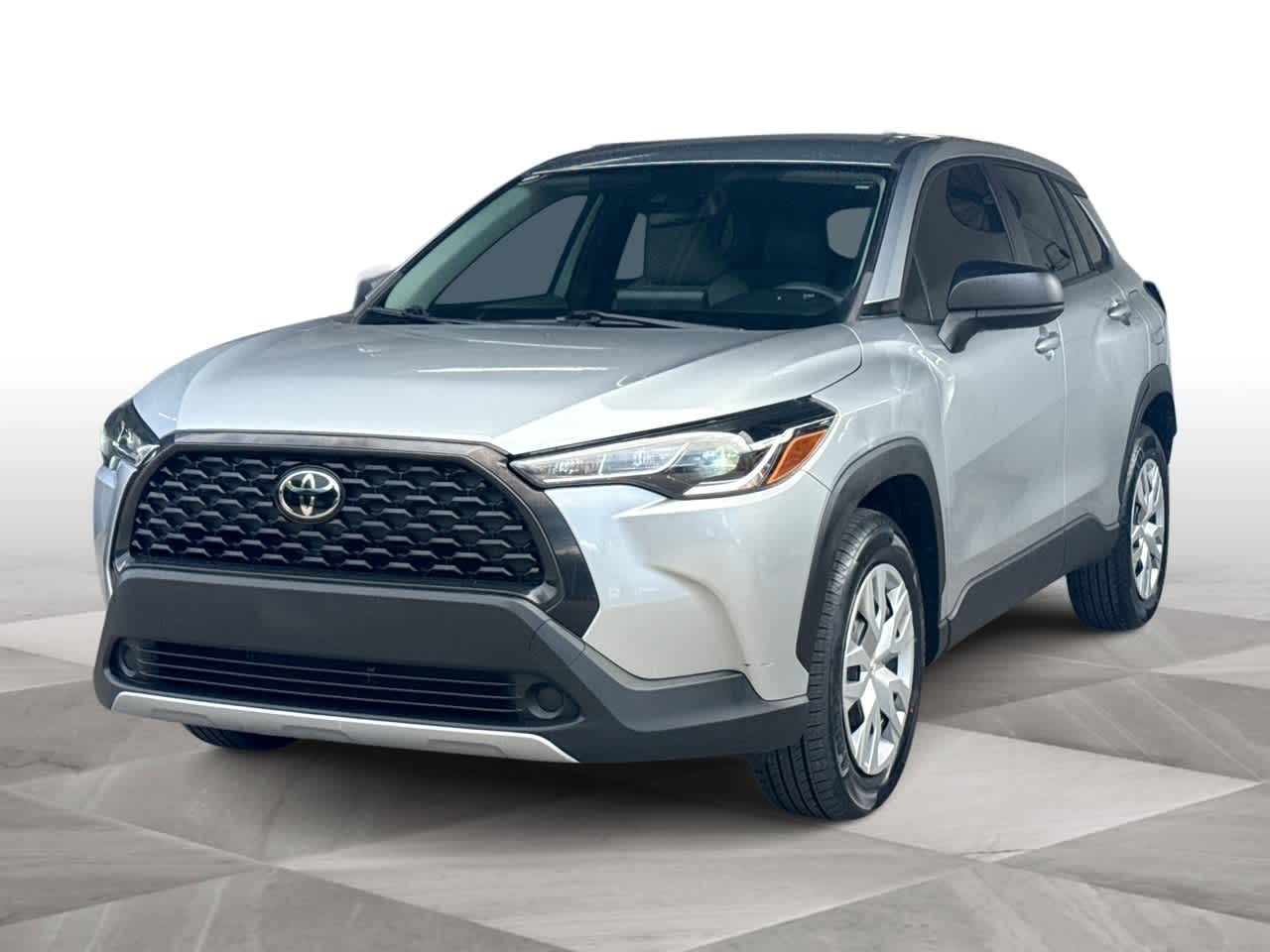 Thumbnail: 2022 Toyota Corolla Cross - 4