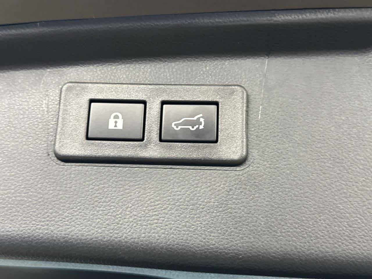 Thumbnail: 2025 Subaru Outback - 30