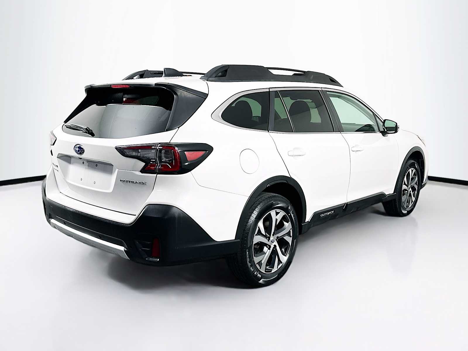 2022 Subaru Outback Limited 25