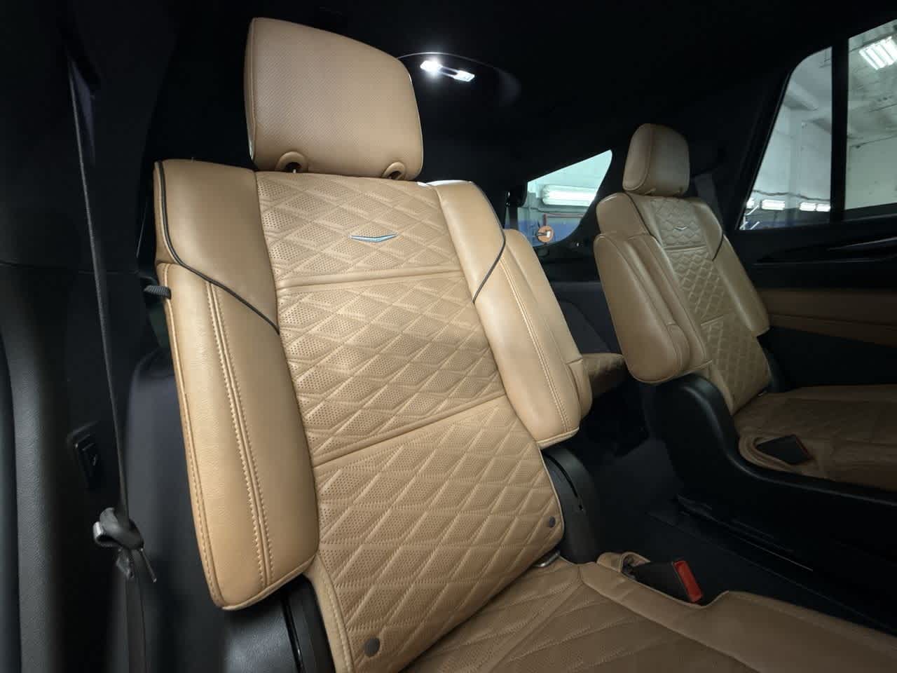 2021 Cadillac Escalade Sport 26