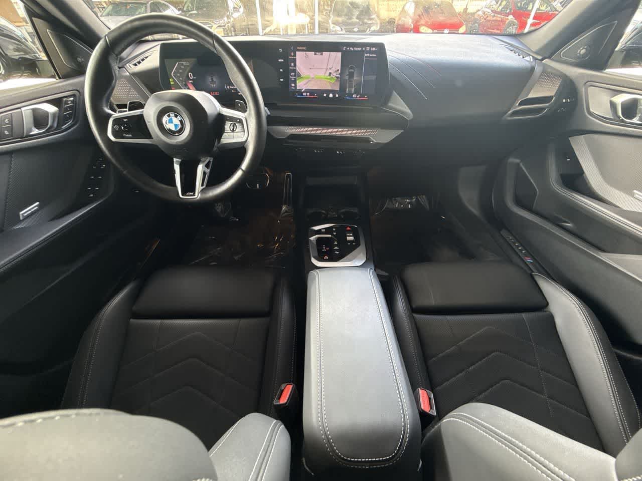 Thumbnail: 2025 BMW 2 Series - 24