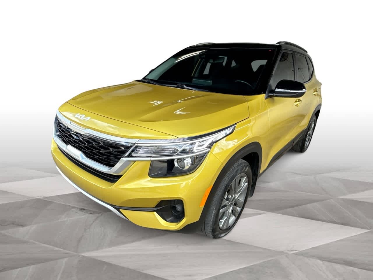 Thumbnail: 2023 Kia Seltos - 4