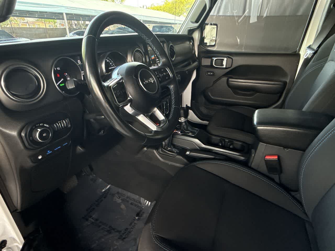 Thumbnail: 2022 Jeep Wrangler - 13