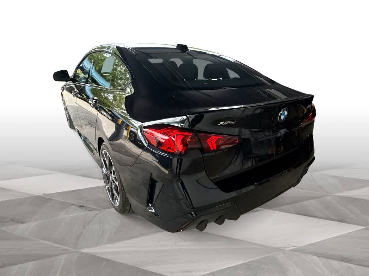 Thumbnail: 2025 BMW 2 Series - 6