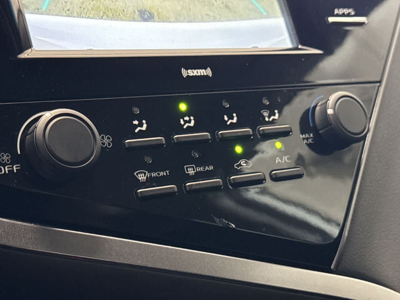 Thumbnail: 2020 Toyota Camry - 20